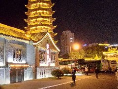 南京諾爾迅亮化告訴您如何選擇亮化工程公司？